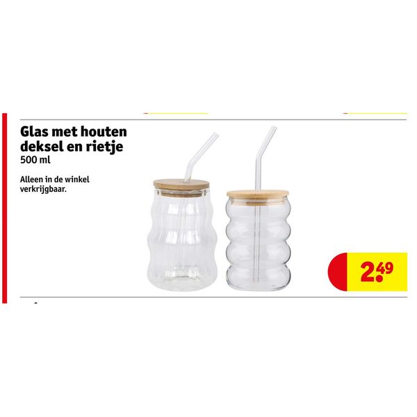 Glas met houten deksel en rietje